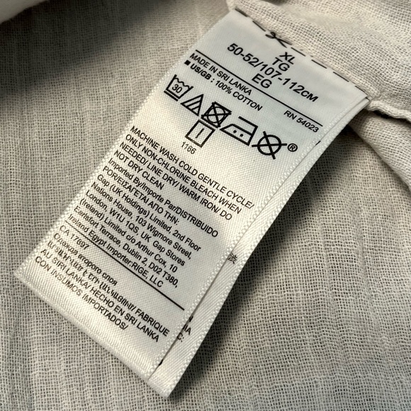 Men’s Banana Republic button-down shirt - Picture 5 of 6